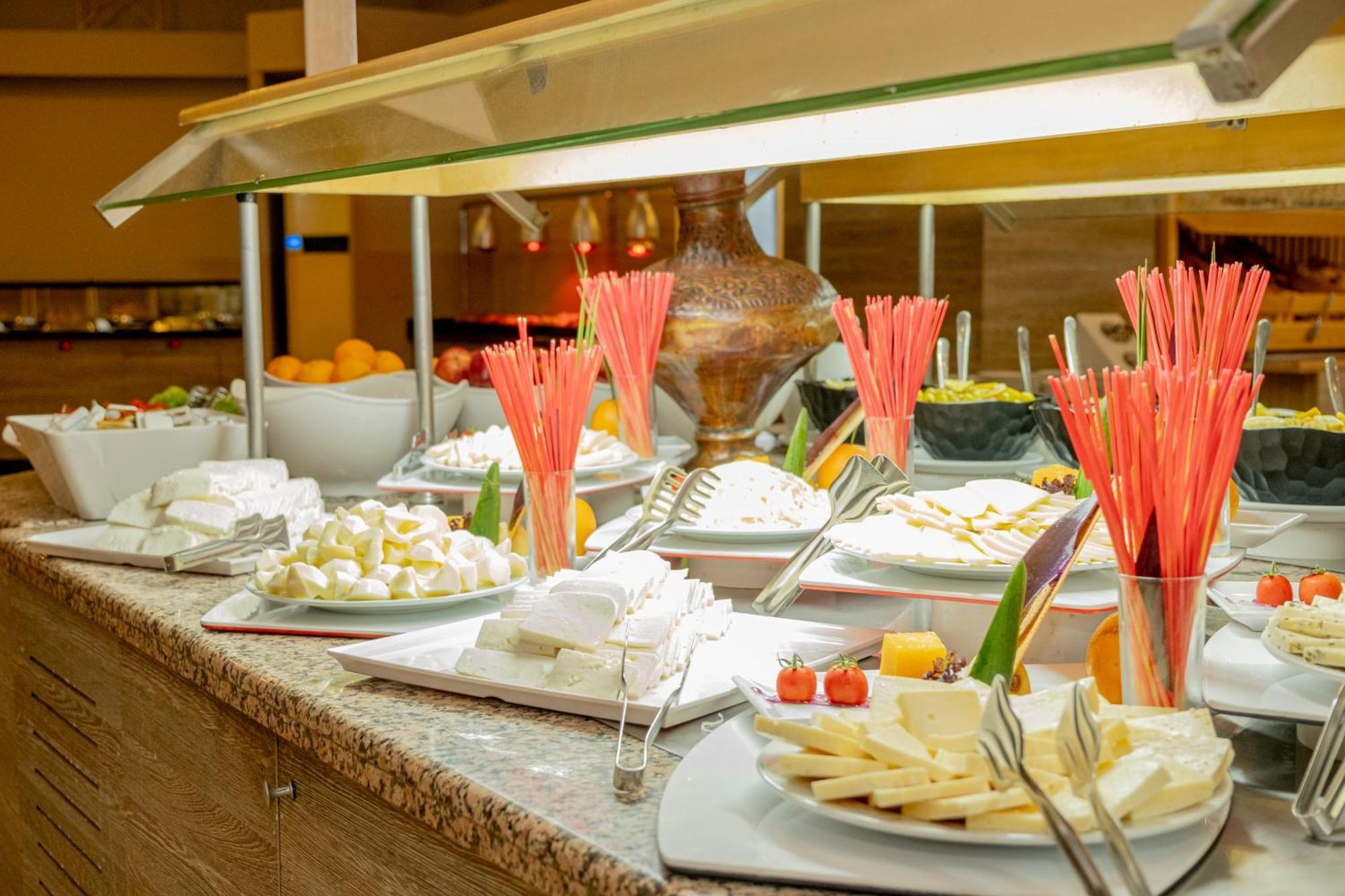 Ladonia Hotels Adakule ไอดิน ภายนอก รูปภาพ